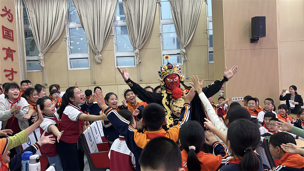 节目5-1.jpg